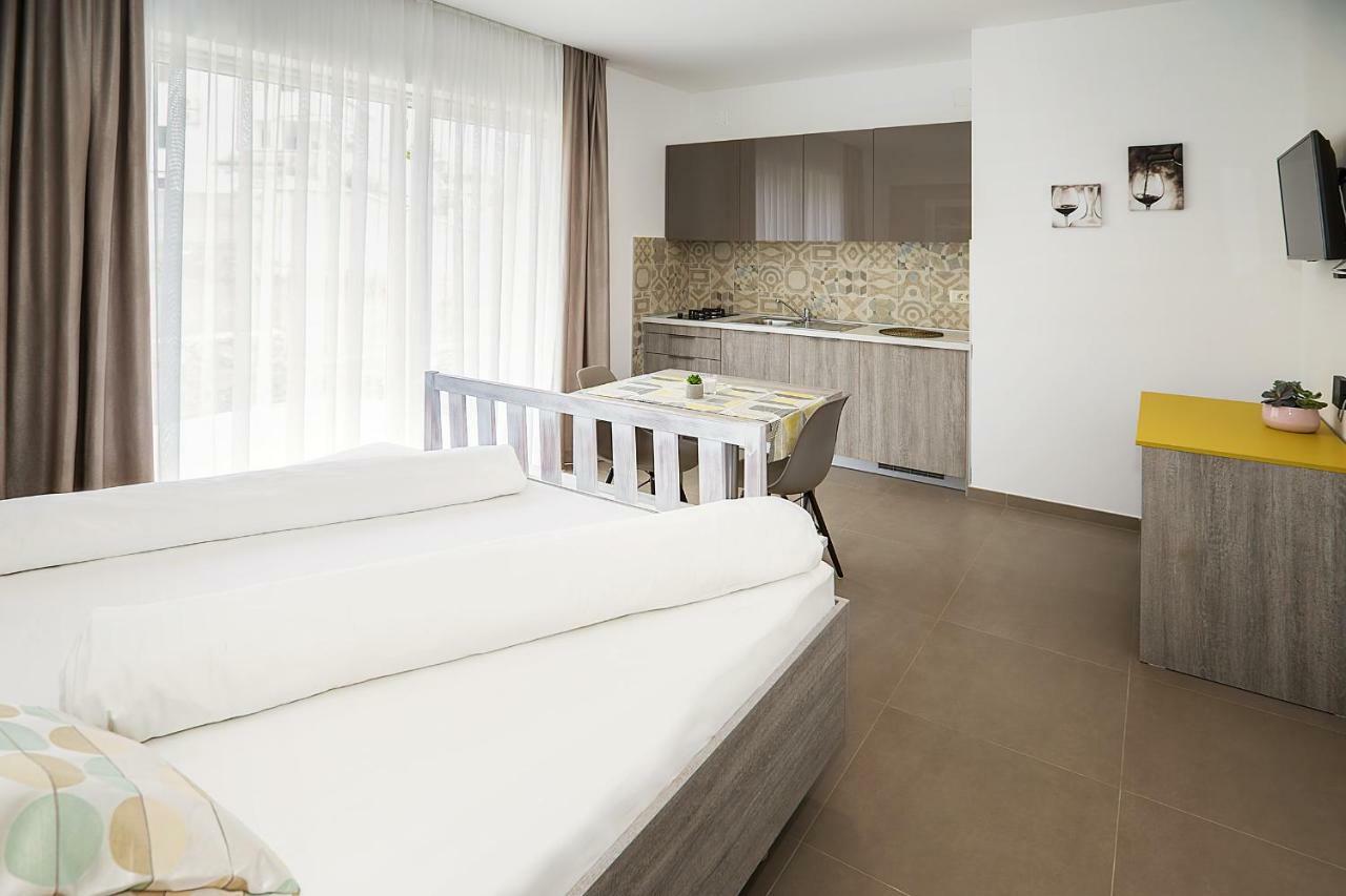 Apartments Capic Marin باشْكا المظهر الخارجي الصورة